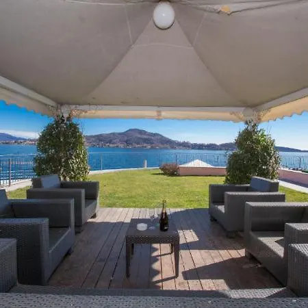Sleeps 3 Pool Appartement